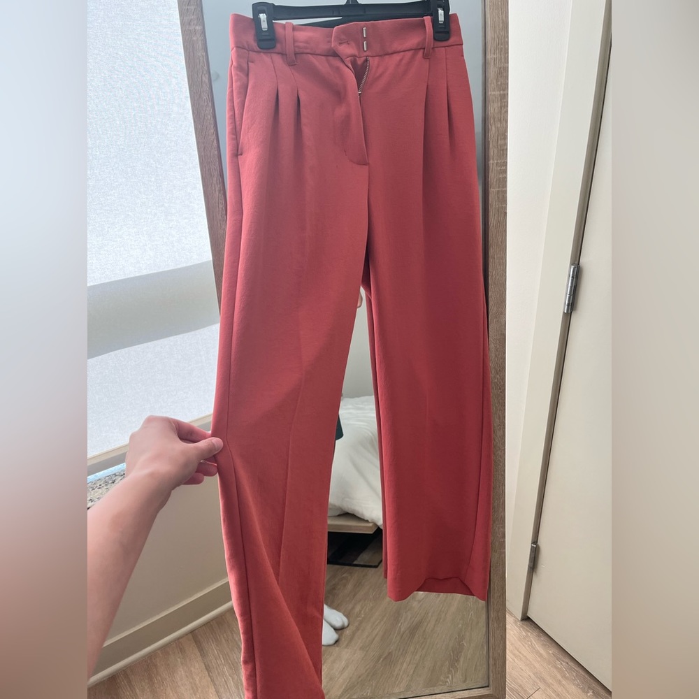 Wilfred Effortless Pant size 4 short